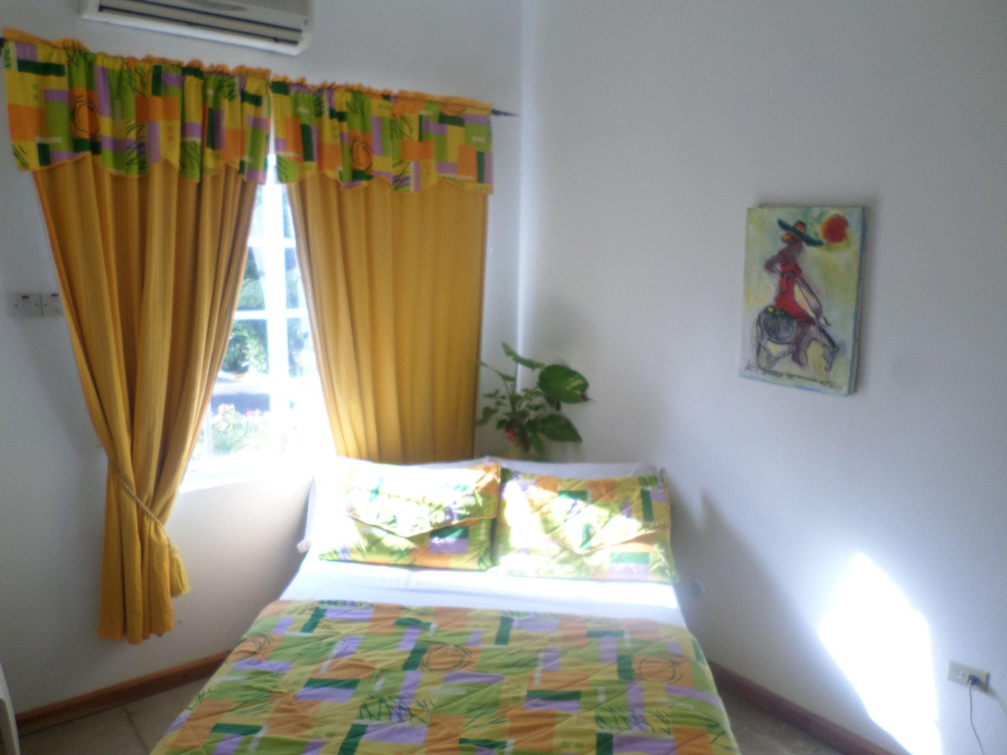 San San Tropez Hotel Port Antonio Luaran gambar