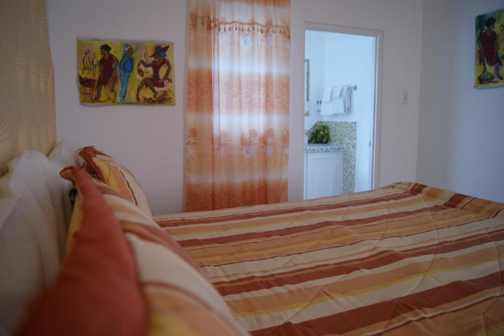 San San Tropez Hotel Port Antonio Luaran gambar